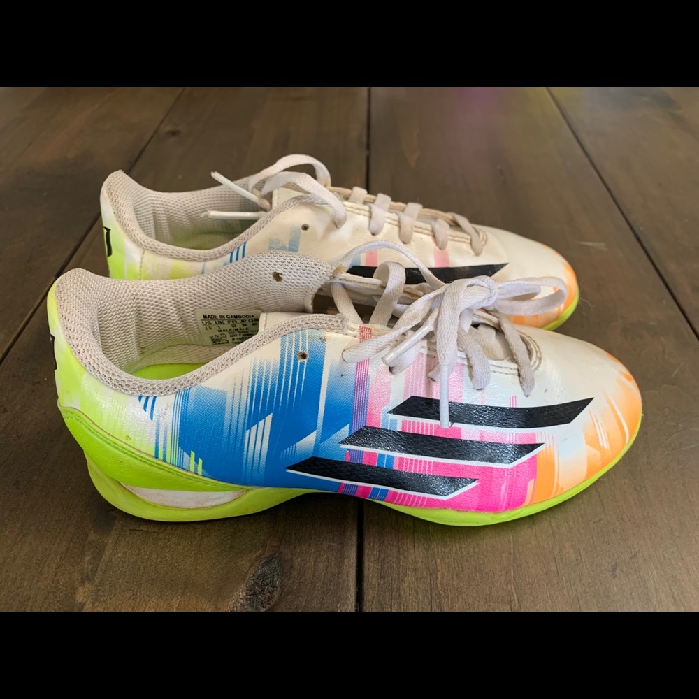 Kids Adidas Messi F10 indoor soccer shoes.